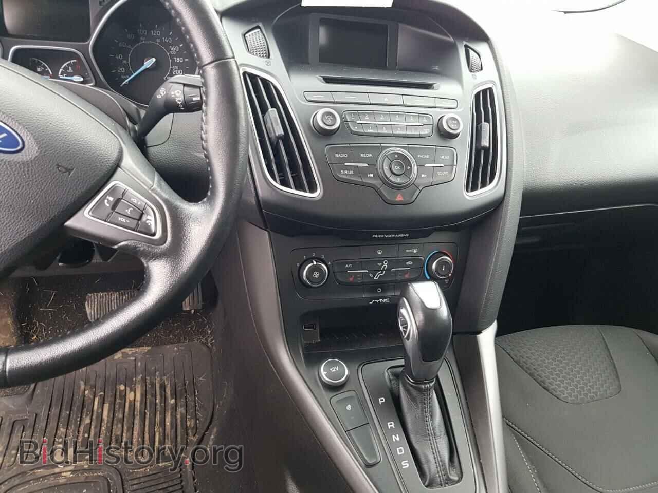 2015 FORD FOCUS - VIN: 1FADP3F2XFL370912 - Фото 8