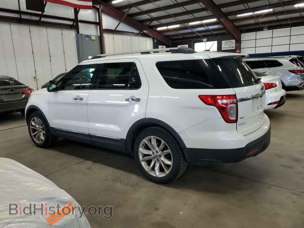 2011 FORD EXPLORER - VIN: 1FMHK8D82BGA86008 - Фото 2