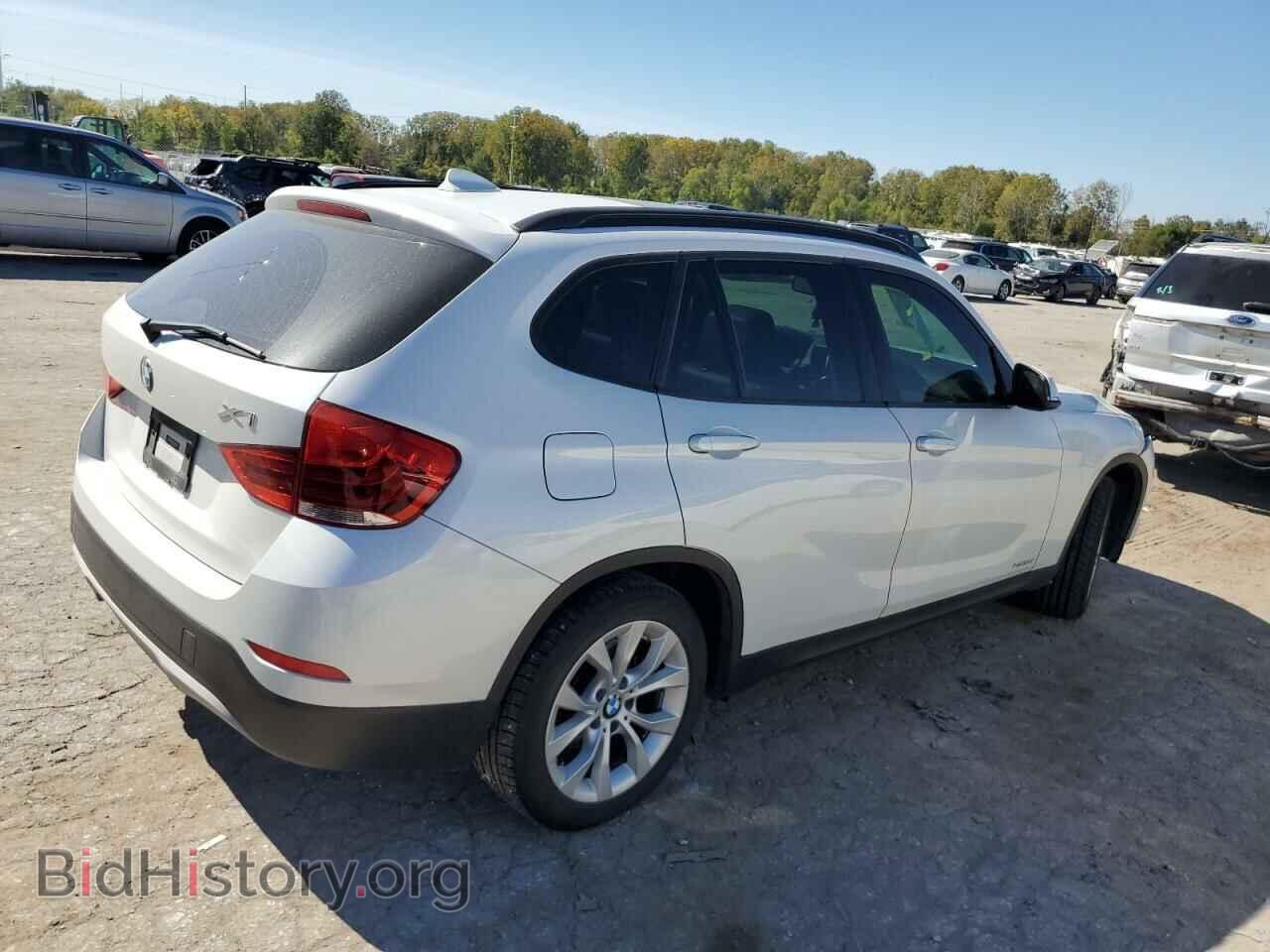 2013 BMW X1 - VIN: WBAVL1C53DVR82008 - Фото 3