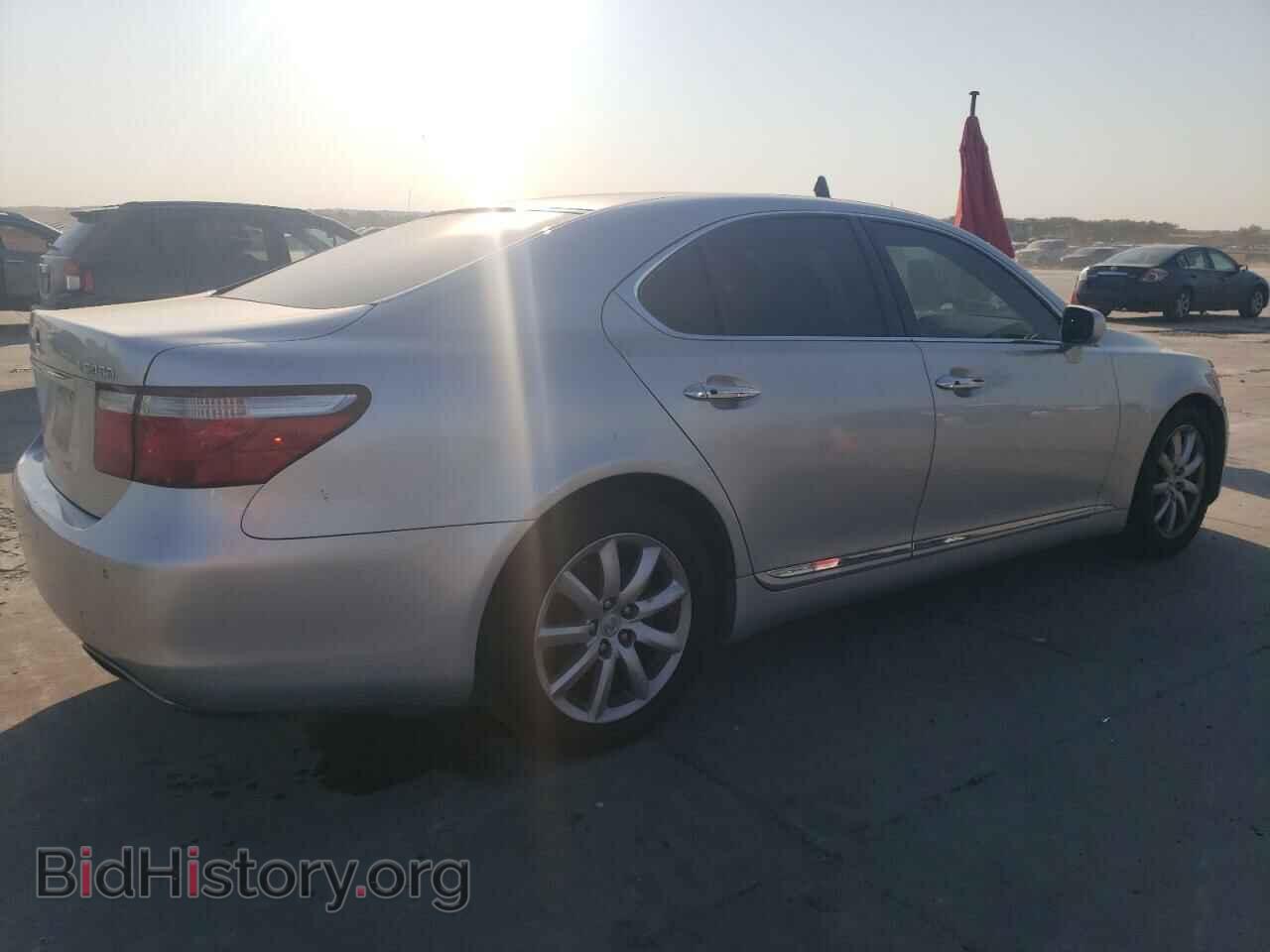 2008 LEXUS LS460 - VIN: JTHBL46F785070546 - Фото 3