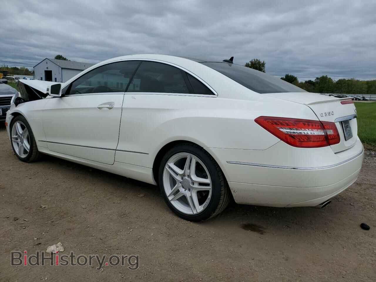 2013 MERCEDES-BENZ E-CLASS - VIN: WDDKJ5KB8DF218066 - Фото 2
