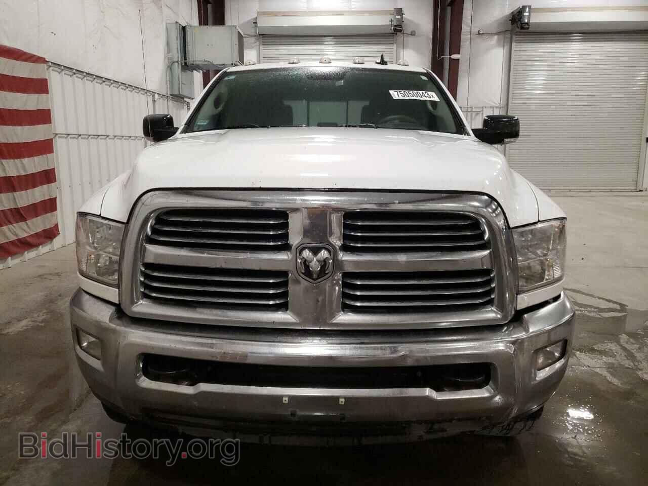 2016 RAM All Models - VIN: 3C6UR5DL4GG102990 - Photo 5