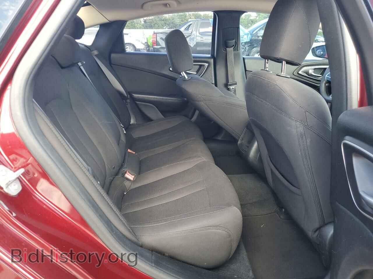 2015 CHRYSLER 200 - VIN: 1C3CCCAB2FN572029 - Фото 10