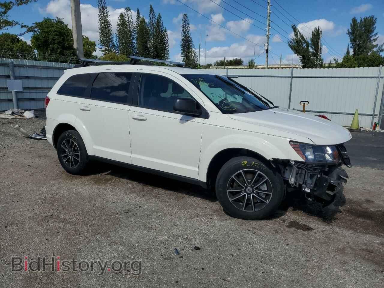 2018 DODGE JOURNEY - VIN: 3C4PDCAB0JT527237 - Фото 4