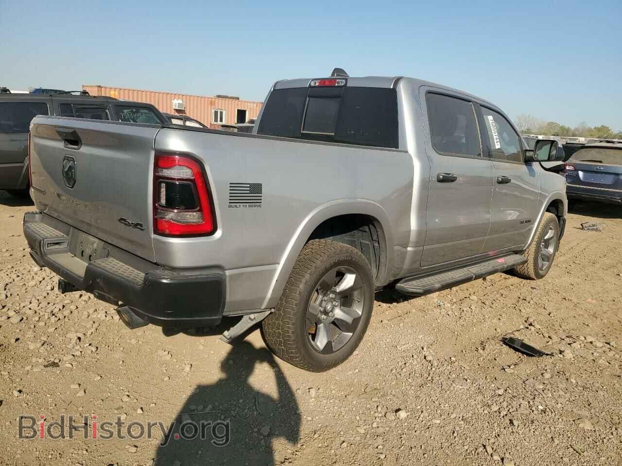 2021 RAM 1500 - VIN: 1C6SRFFT8MN597403 - Фото 3