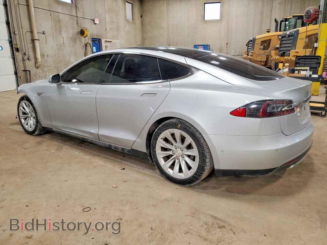 2015 TESLA MODEL S - VIN: 5YJSA1E27FF115128 - Photo 2