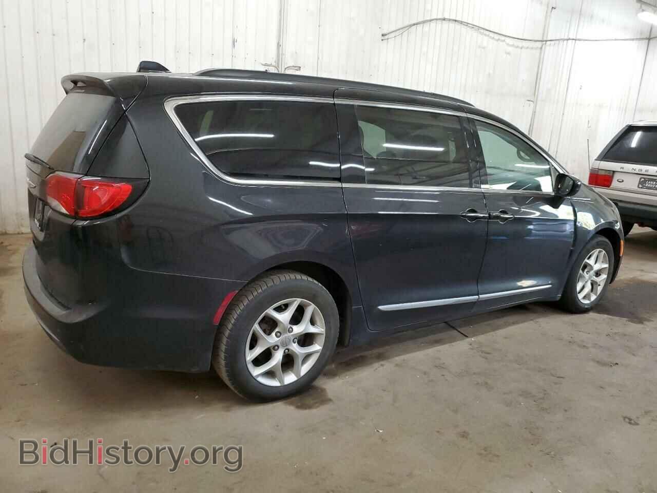 2017 CHRYSLER PACIFICA - VIN: 2C4RC1BG0HR777133 - Фото 3