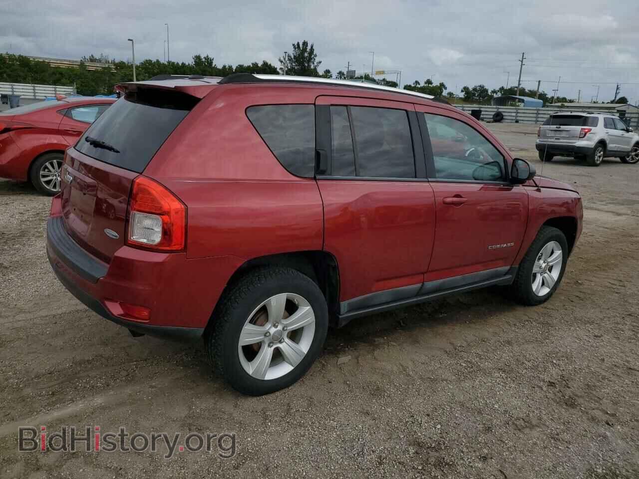 2011 JEEP COMPASS - VIN: 1J4NT1FA3BD155697 - Photo 3