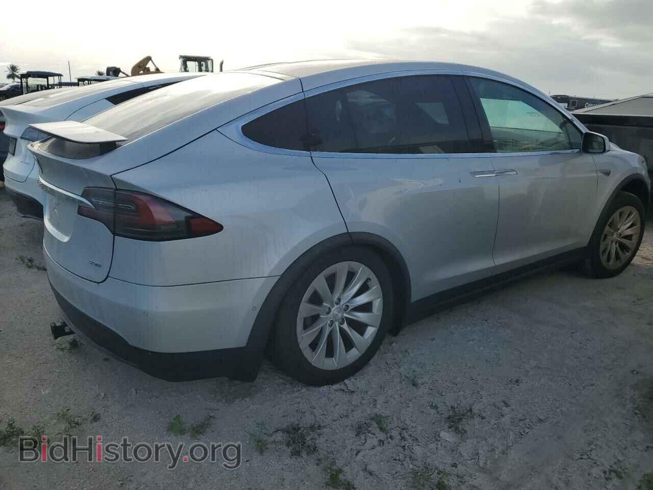2016 TESLA MODEL X - VIN: 5YJXCBE27GF011116 - Photo 3