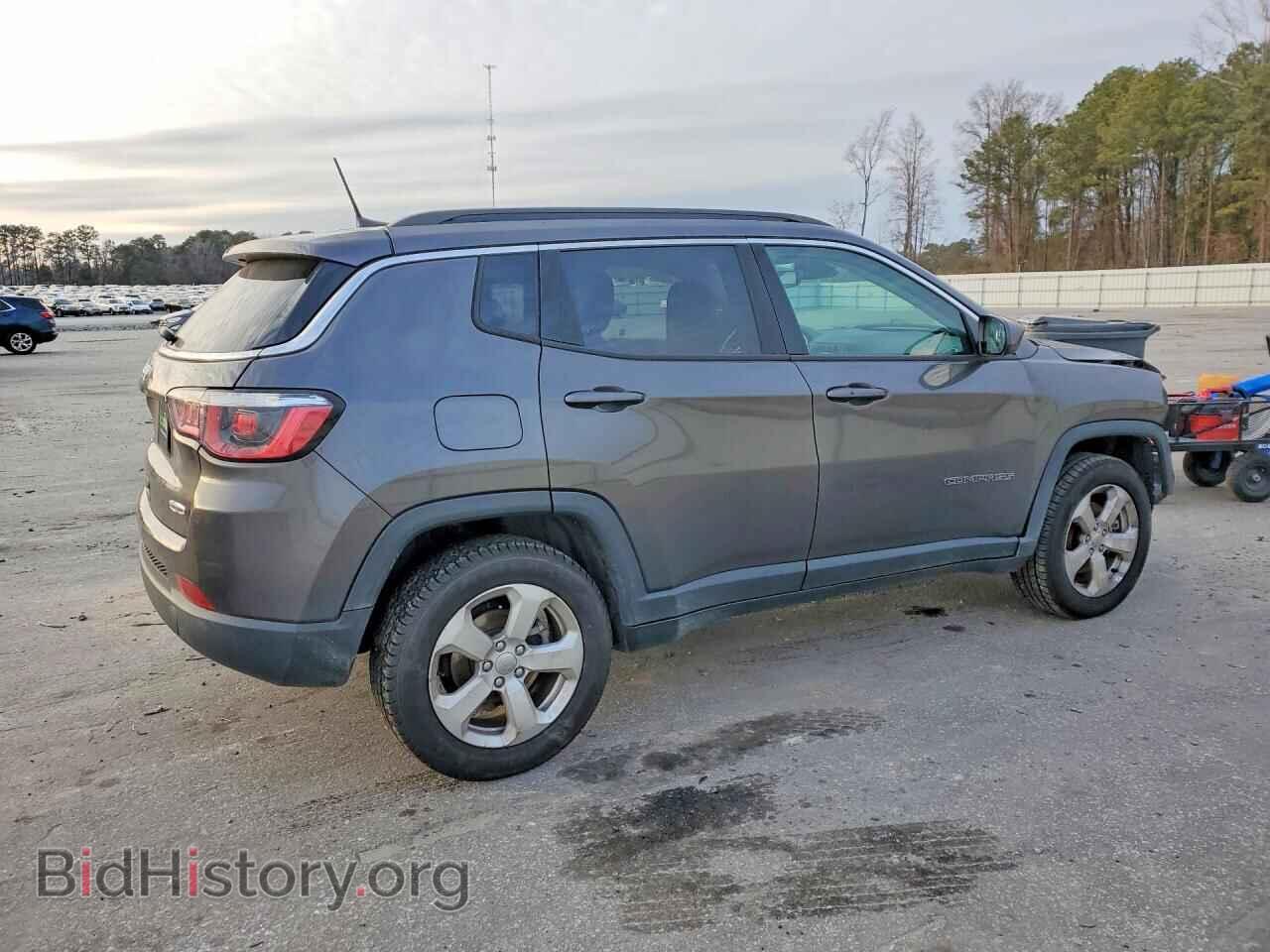 2018 JEEP COMPASS - VIN: 3C4NJDBB7JT185077 - Photo 3