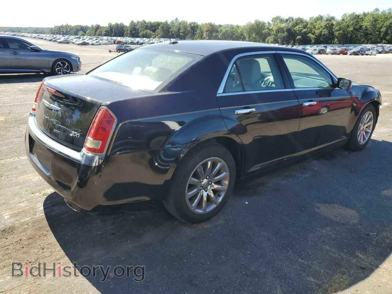 2012 CHRYSLER 300 - VIN: 2C3CCACG9CH138997 - Фото 3