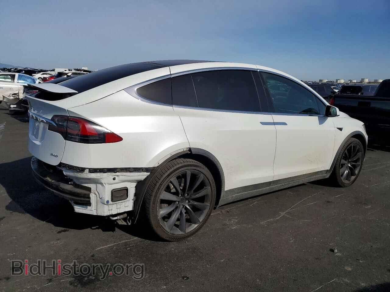 2017 TESLA MODEL X - VIN: 5YJXCBE22HF065652 - Фото 3