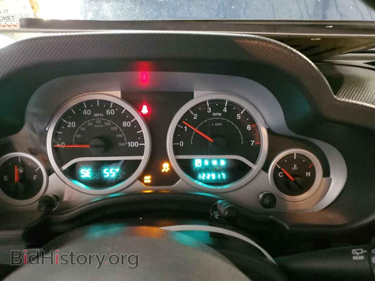 2010 JEEP WRANGLER - VIN: 1J4AA2D15AL229400 - Фото 9