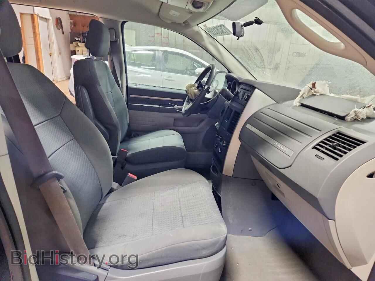 2010 DODGE CARAVAN - VIN: 2D4RN3D11AR437979 - Фото 7