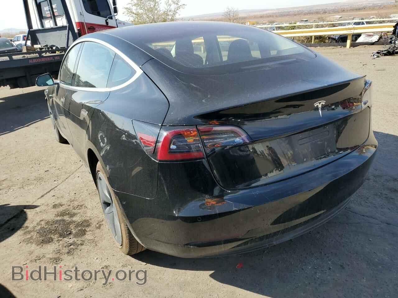 2018 TESLA MODEL 3 - VIN: 5YJ3E1EA0JF026400 - Фото 2