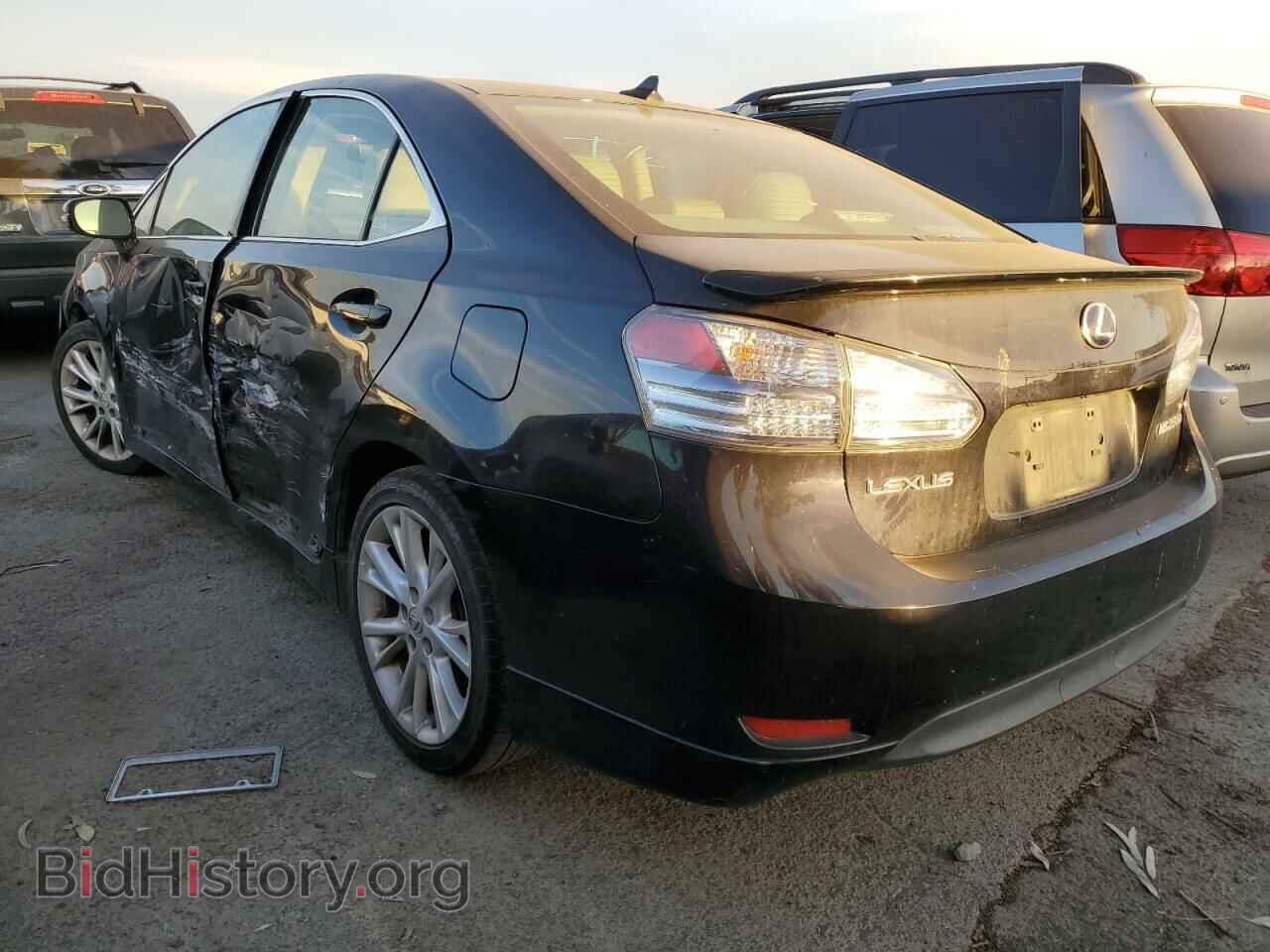 2010 LEXUS HS - VIN: JTHBB1BA3A2015921 - Photo 2