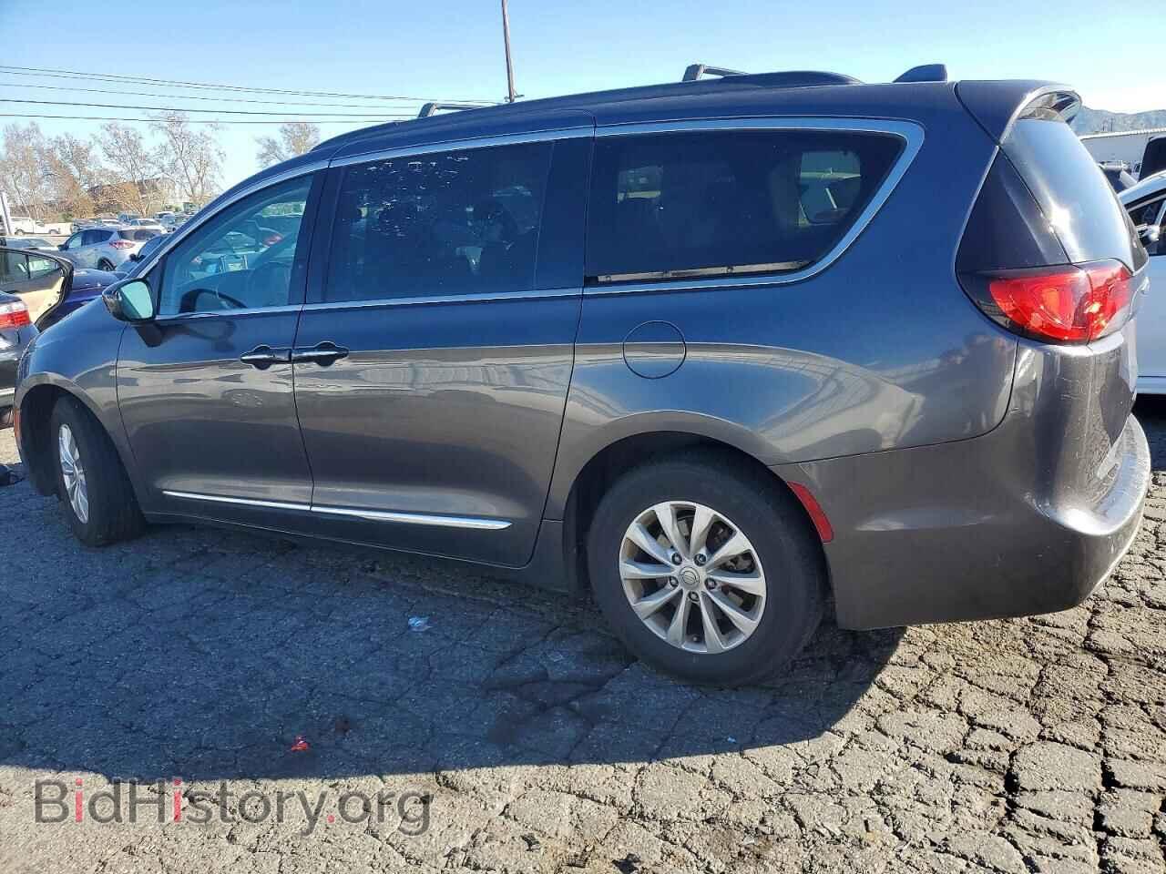 2017 CHRYSLER PACIFICA - VIN: 2C4RC1BG6HR569452 - Фото 2