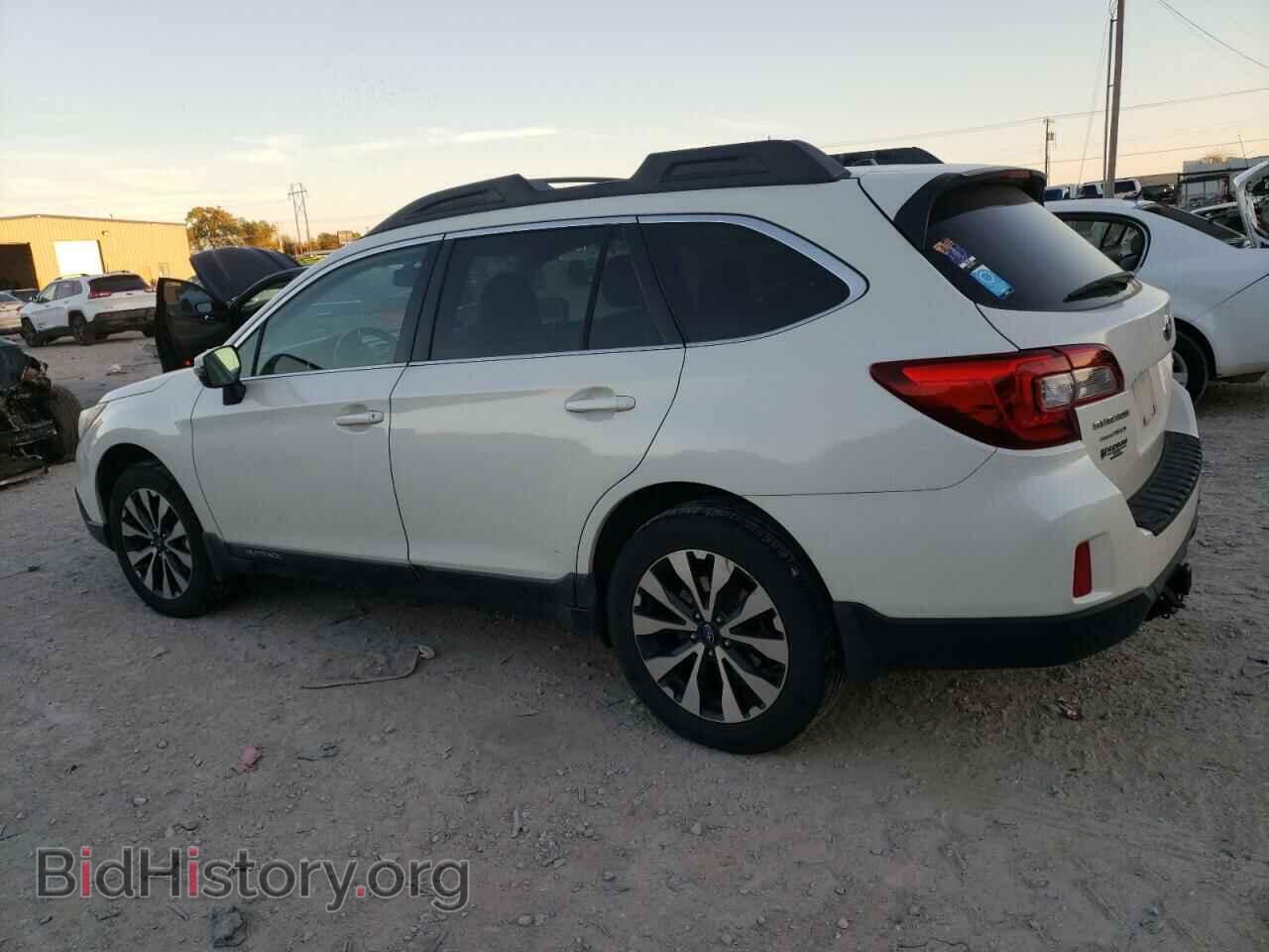 2015 SUBARU OUTBACK - VIN: 4S4BSBLC8F3232823 - Фото 2
