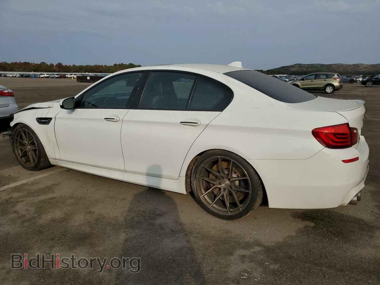 2013 BMW M5 - VIN: WBSFV9C51DC772964 - Photo 2