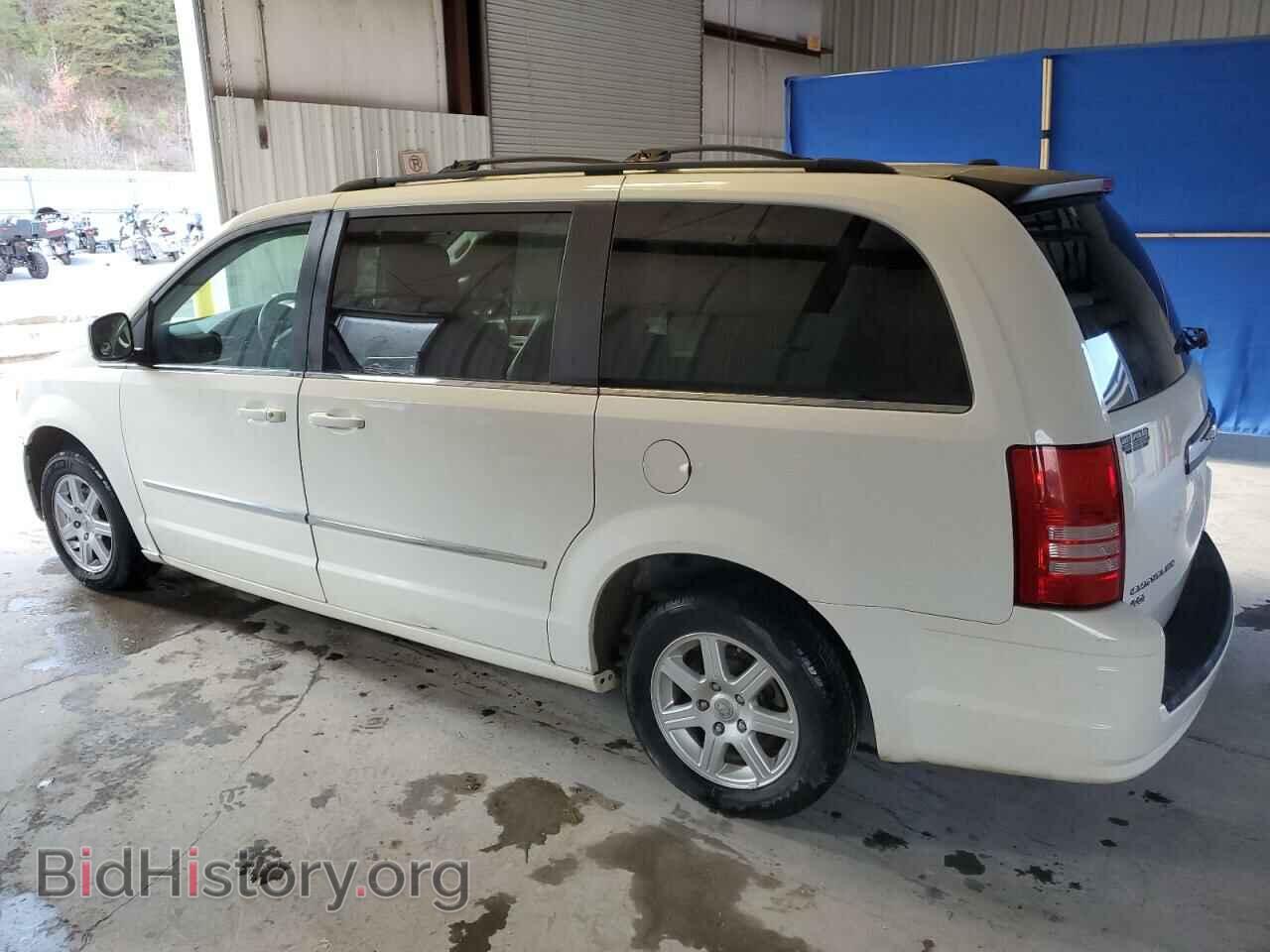 2010 CHRYSLER MINIVAN - VIN: 2A4RR5DX5AR334057 - Фото 2
