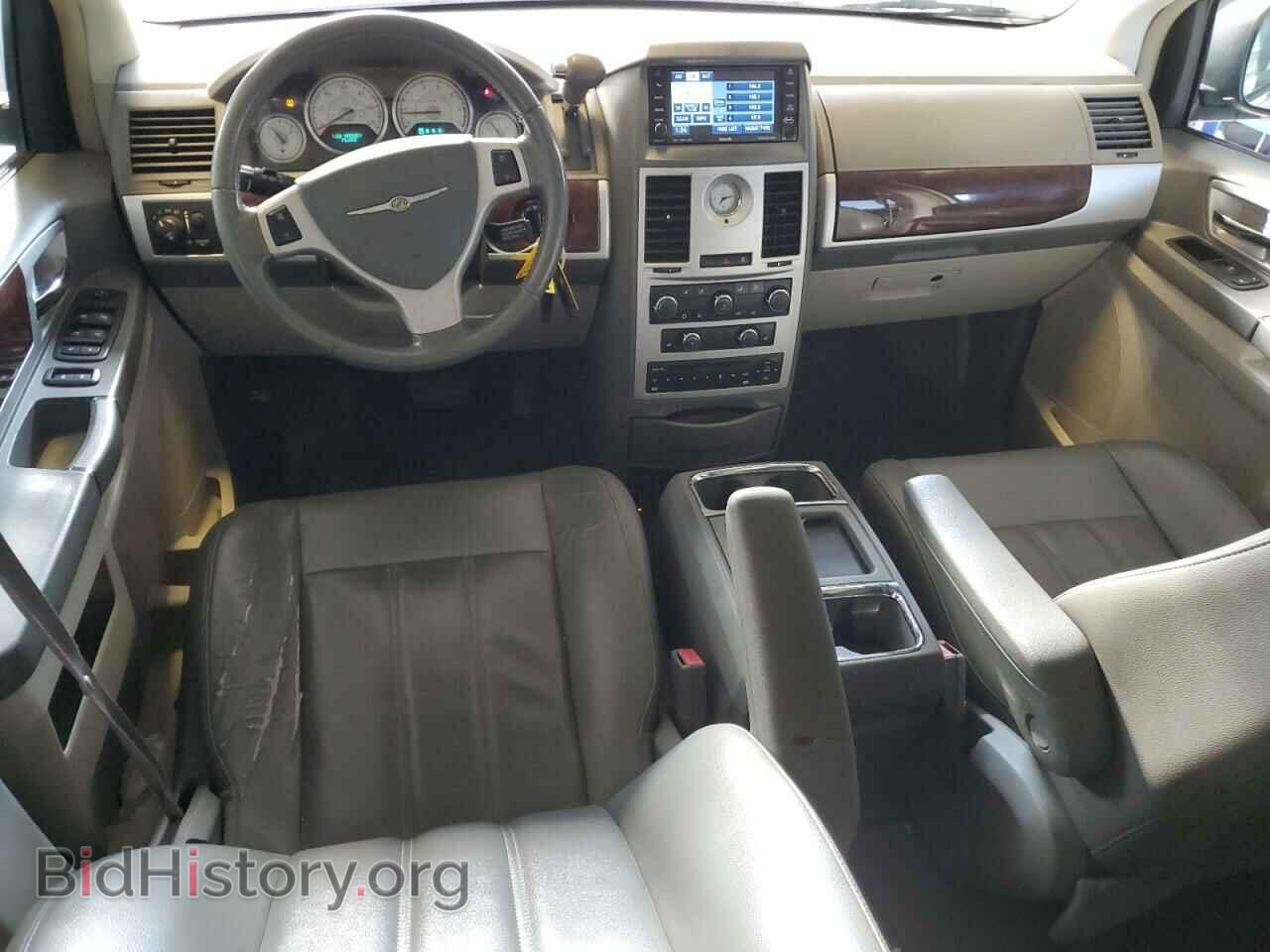 2010 CHRYSLER MINIVAN - VIN: 2A4RR5DX5AR334057 - Фото 8
