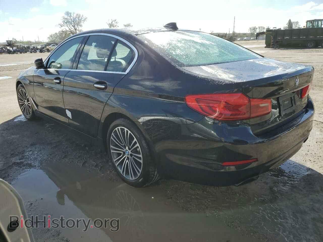 2018 BMW 5 SERIES - VIN: WBAJE5C59JWA97272 - Фото 2