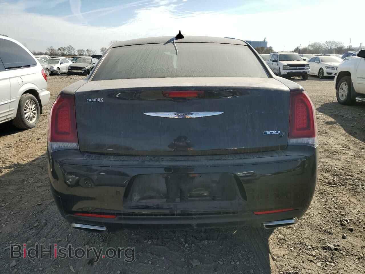 2019 CHRYSLER 300 - VIN: 2C3CCABG7KH686061 - Фото 6
