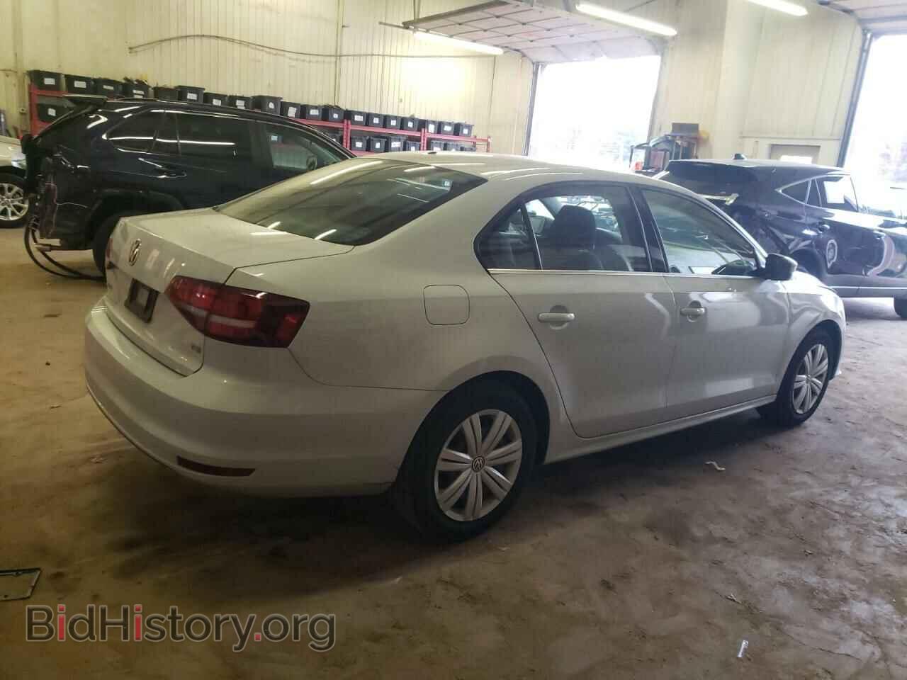 2017 VOLKSWAGEN JETTA - VIN: 3VW2B7AJXHM329362 - Фото 3