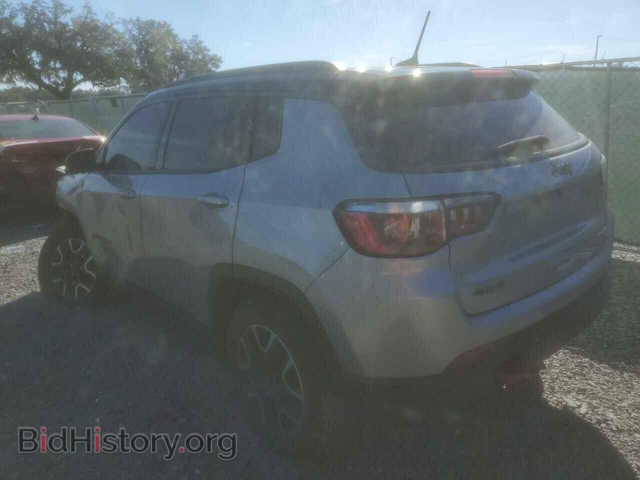 2019 JEEP COMPASS - VIN: 3C4NJDDB7KT739863 - Photo 2