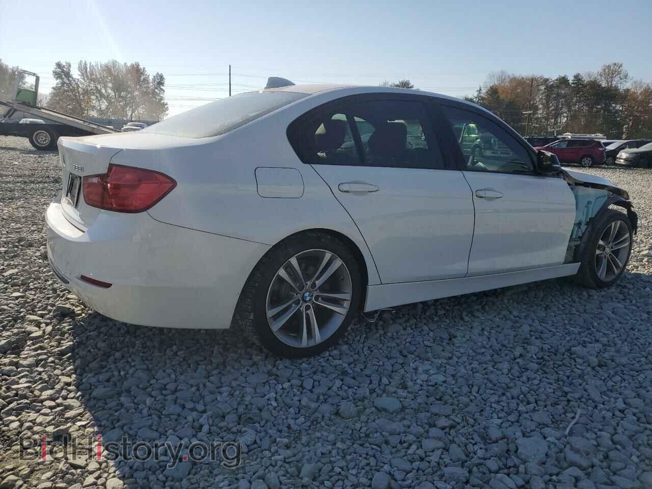 2013 BMW 3 SERIES - VIN: WBA3A5C52DF357128 - Фото 3