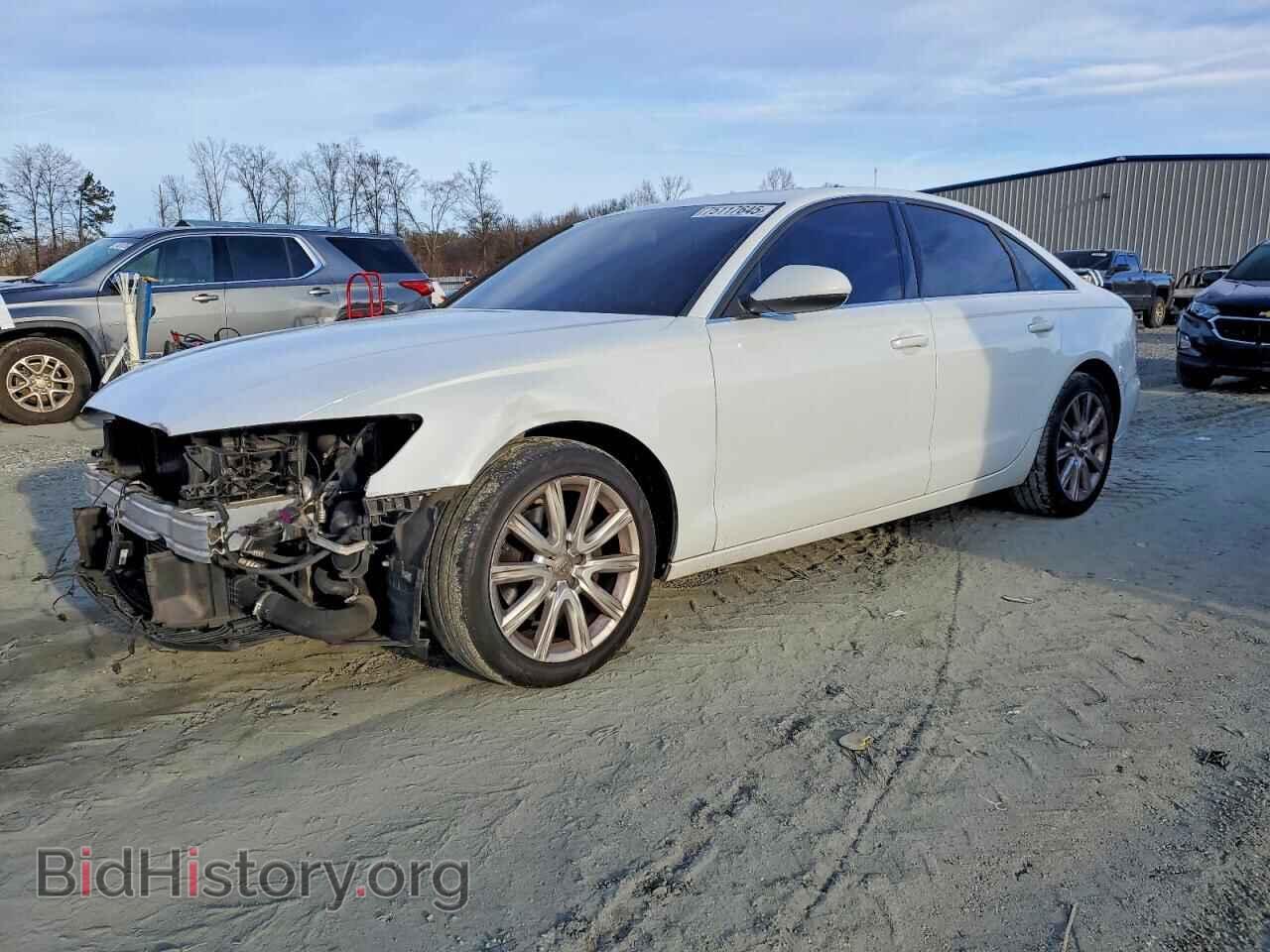Photo WAUGFAFC7DN063459 - AUDI A6 2013