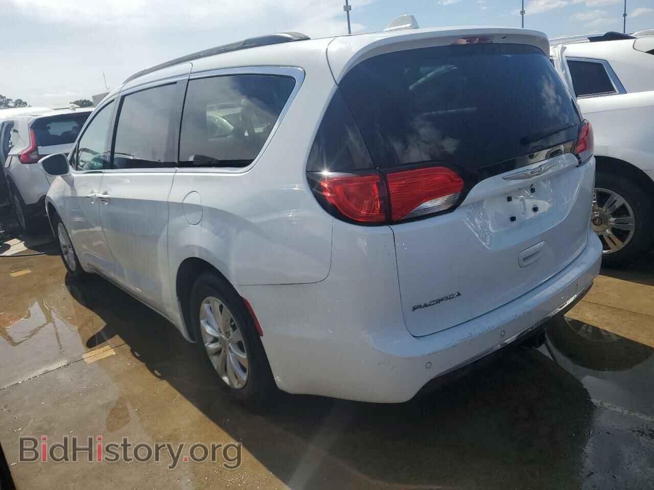 2018 CHRYSLER PACIFICA - VIN: 2C4RC1FG3JR132766 - Фото 2