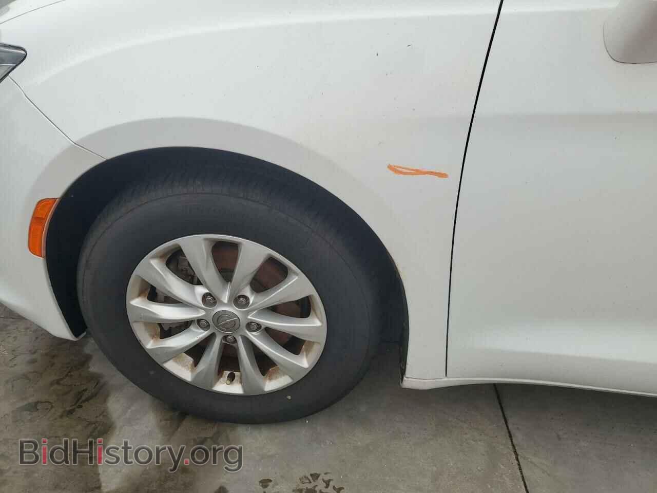 2018 CHRYSLER PACIFICA - VIN: 2C4RC1FG3JR132766 - Фото 13
