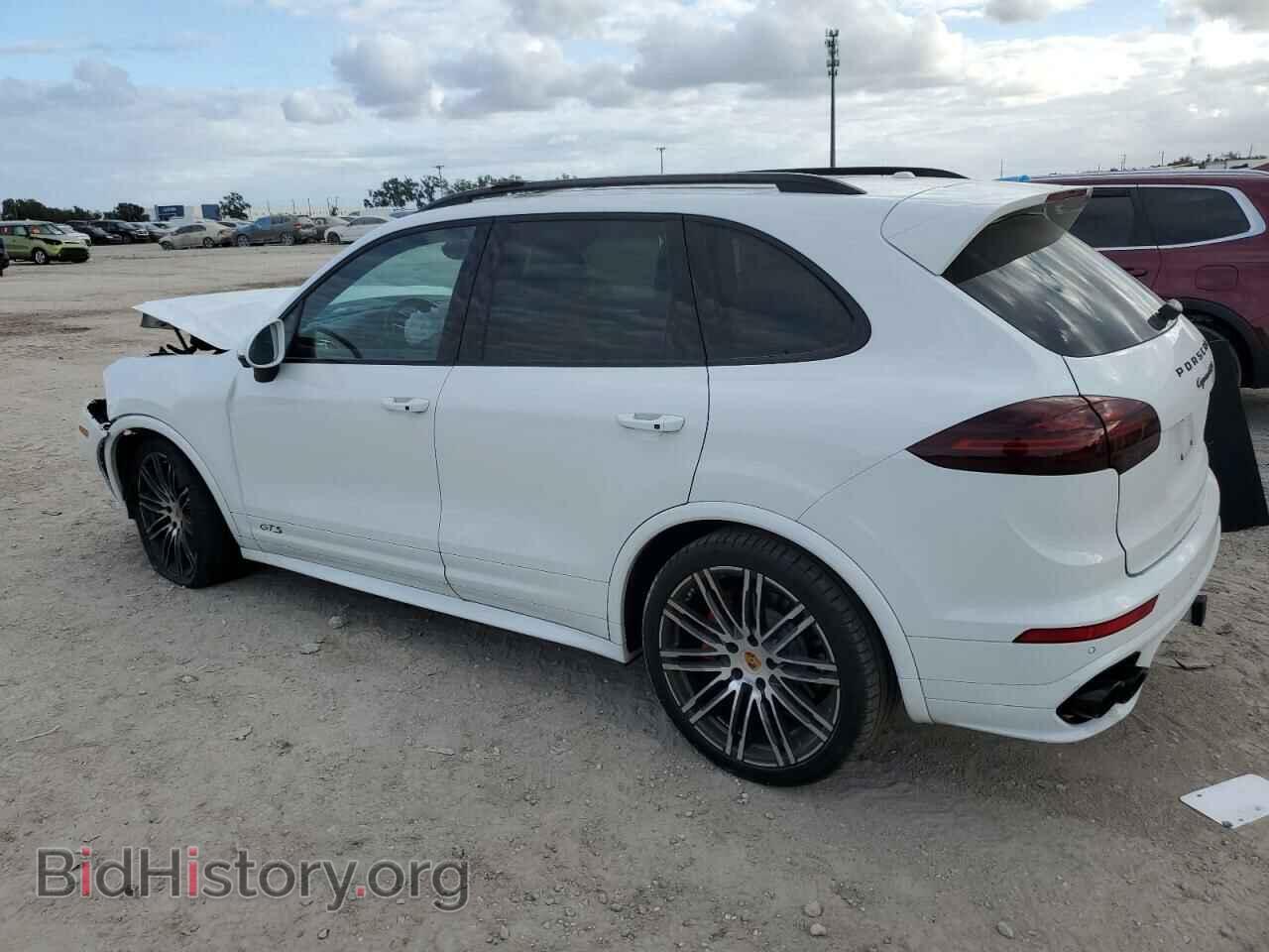 2016 PORSCHE CAYENNE - VIN: WP1AD2A25GLA73246 - Фото 2