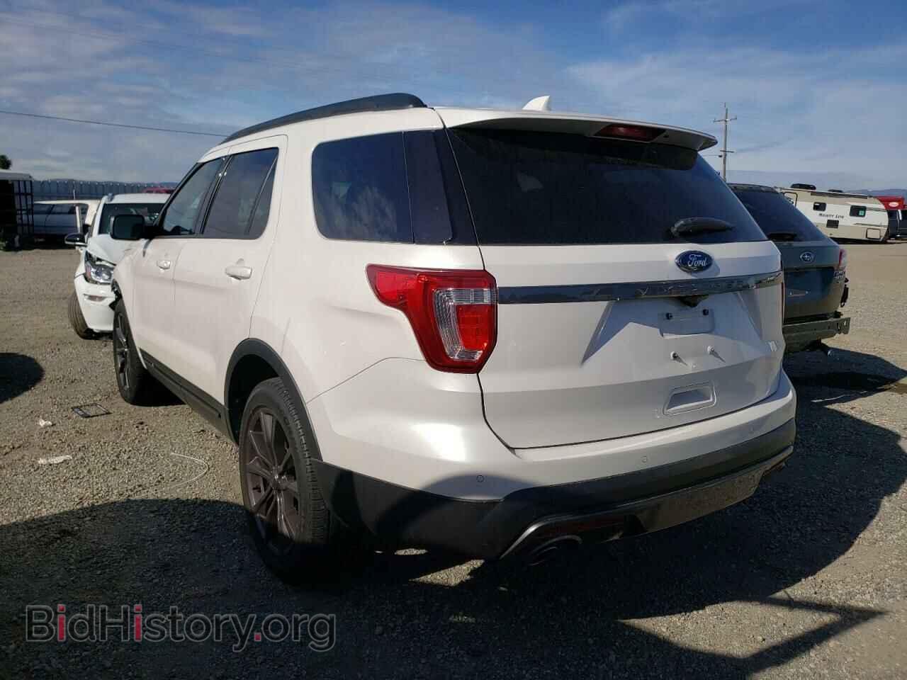 2017 FORD EXPLORER - VIN: 1FM5K7D88HGB64507 - Photo 2