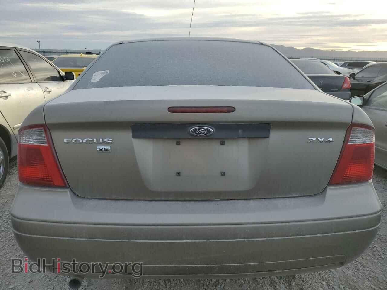 2005 FORD FOCUS - VIN: 1FAFP34N75W314705 - Фото 6