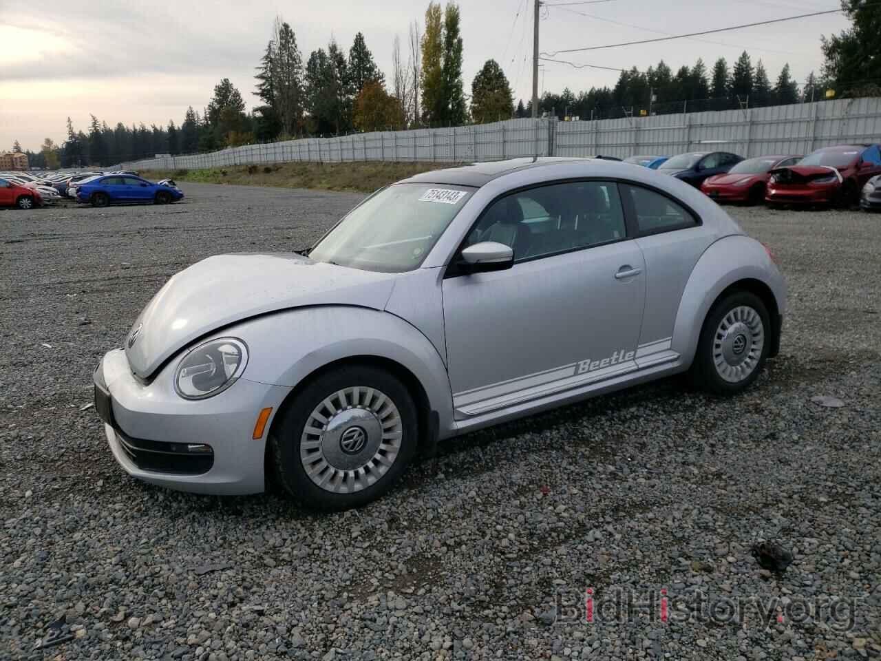 Photo 3VWJ17AT4FM637253 - VOLKSWAGEN BEETLE 2015