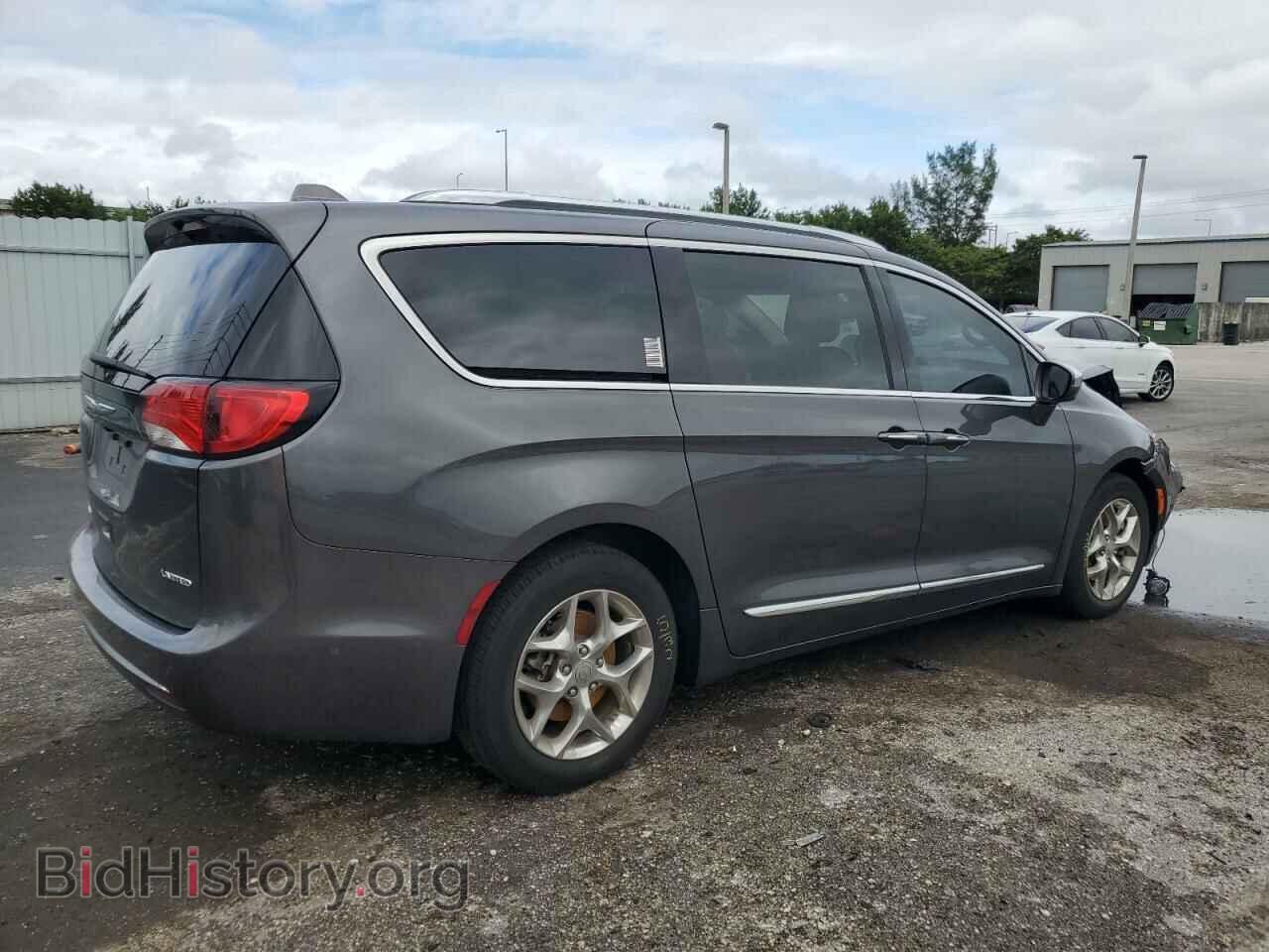 2017 CHRYSLER PACIFICA - VIN: 2C4RC1GG9HR528502 - Photo 3
