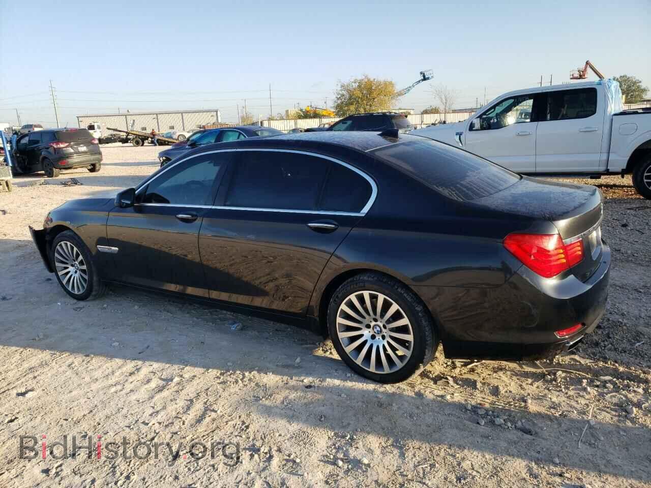 2012 BMW 7 SERIES - VIN: WBAKB4C50CC576320 - Фото 2