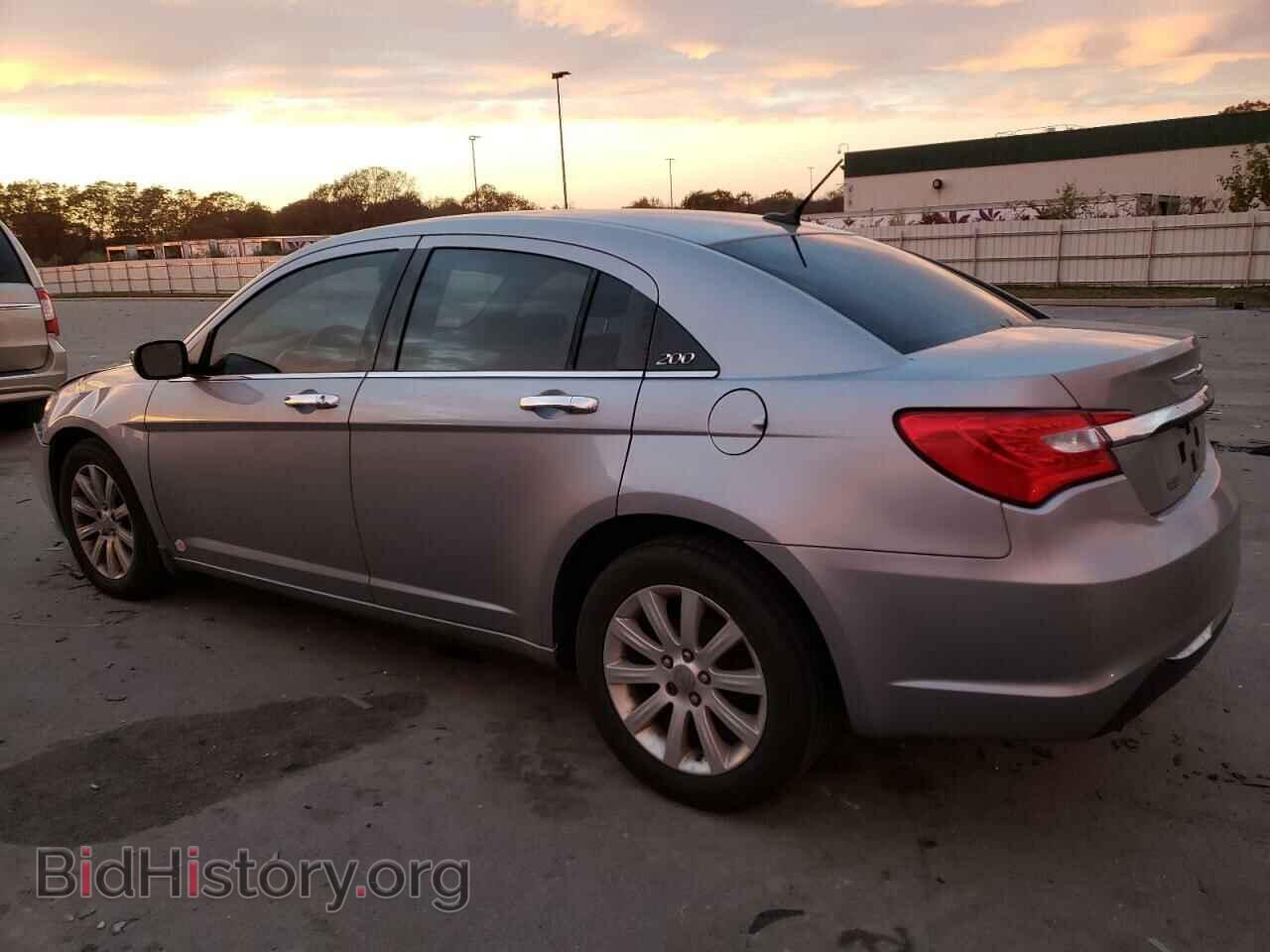 2013 CHRYSLER 200 - VIN: 1C3CCBCG0DN701966 - Photo 2
