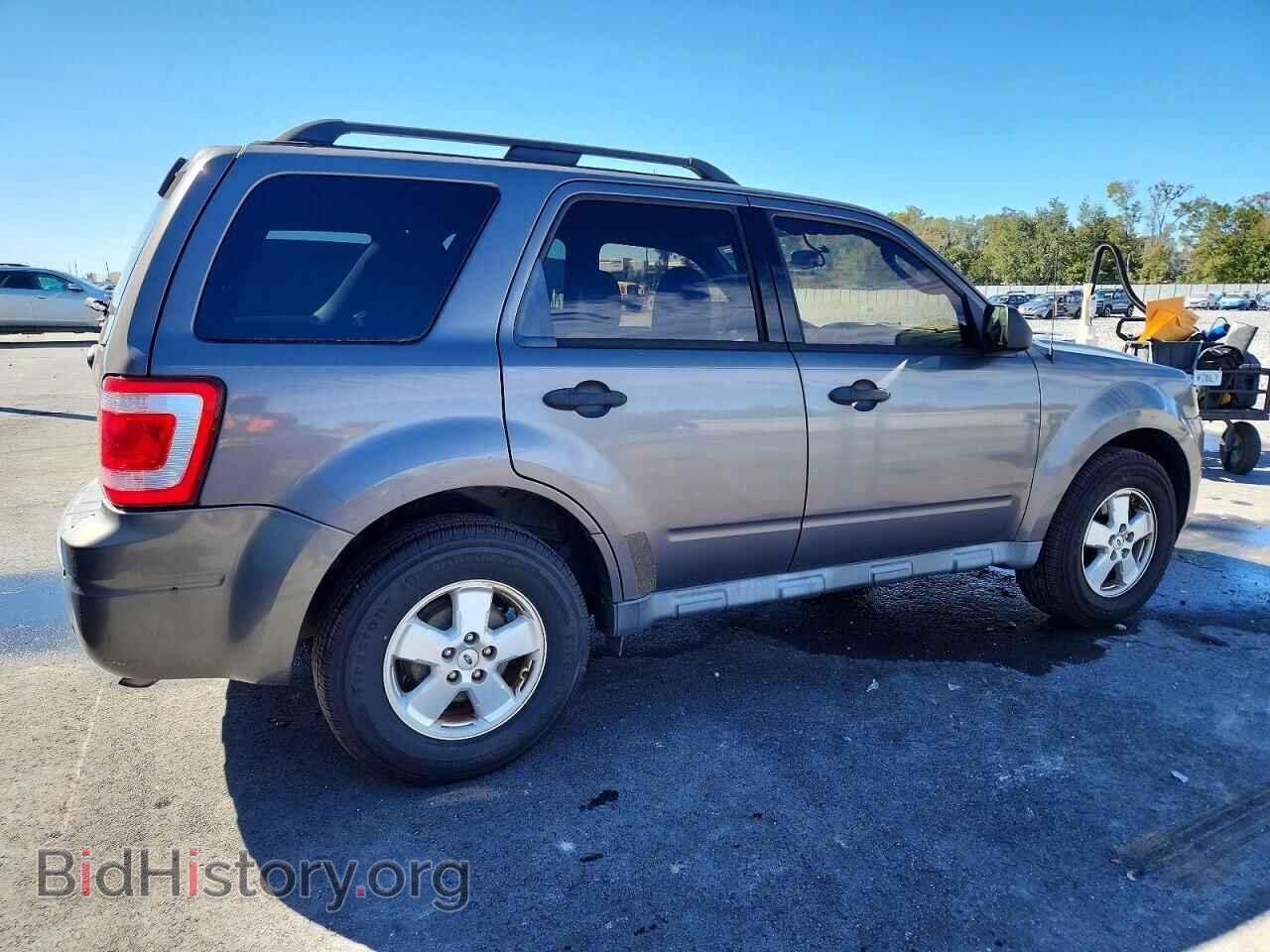2012 FORD ESCAPE - VIN: 1FMCU0DG9CKC47143 - Фото 3