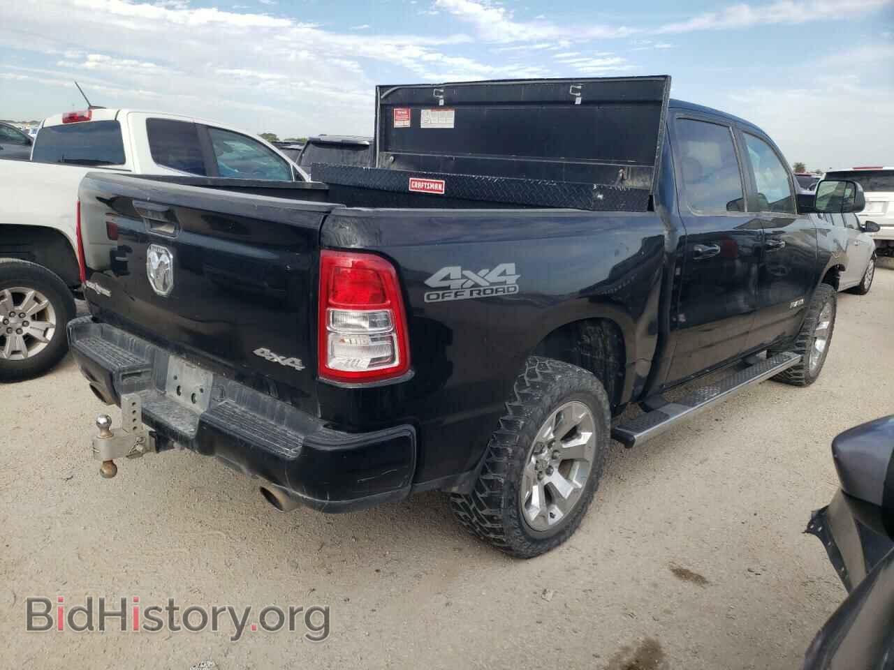 2020 RAM 1500 - VIN: 1C6SRFFTXLN107140 - Фото 3