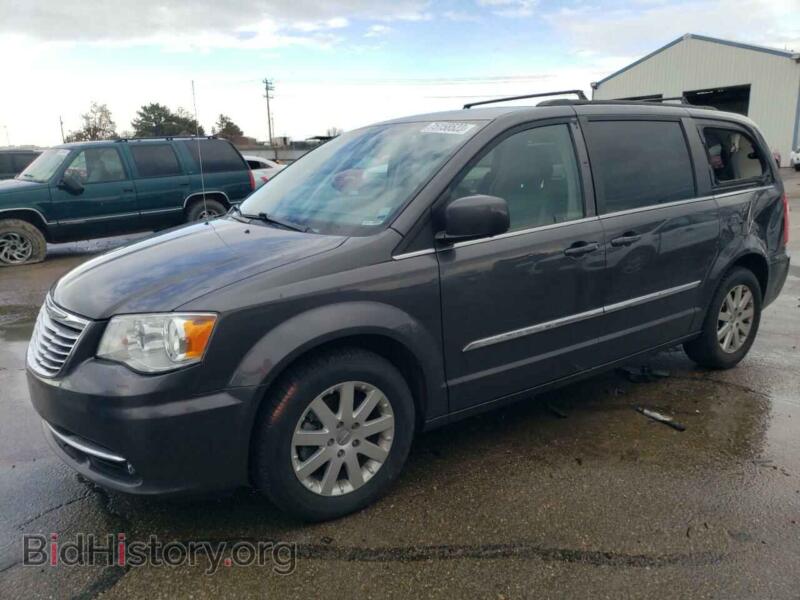2015 Chrysler MINIVAN Town & COU (VIN 2C4RC1BG3FR696396) — photo 1 of 13, Copart, damage: side