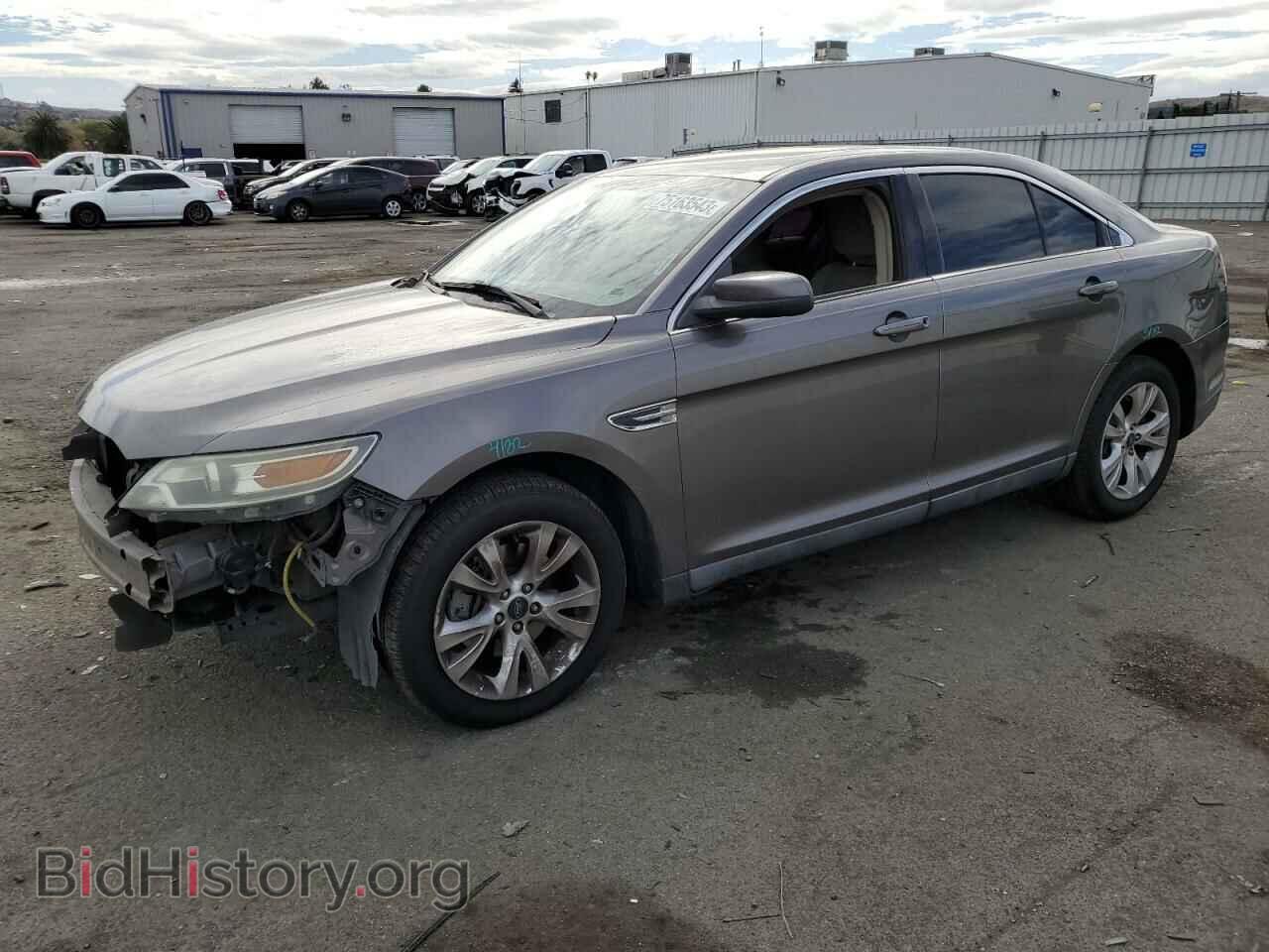 Photo 1FAHP2HW6BG122557 - FORD TAURUS 2011