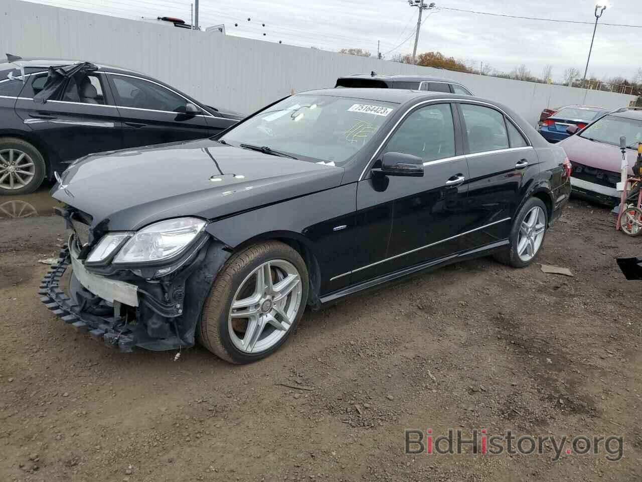 Photo WDDHF9BB4CA548317 - MERCEDES-BENZ E-CLASS 2012