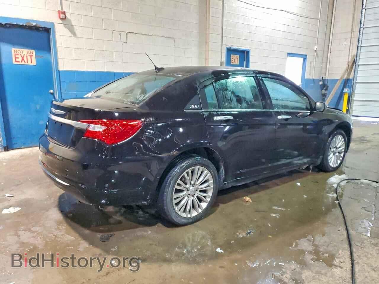 2011 CHRYSLER 200 - VIN: 1C3BC2FB3BN623157 - Photo 3