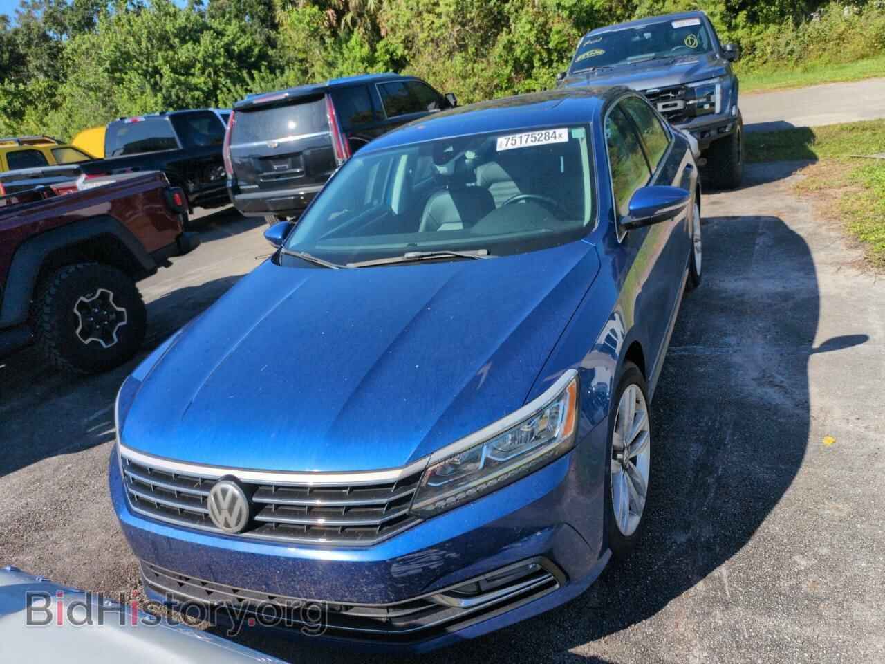 2017 VOLKSWAGEN PASSAT - VIN: 1VWCM7A36HC028962 - Фото 5