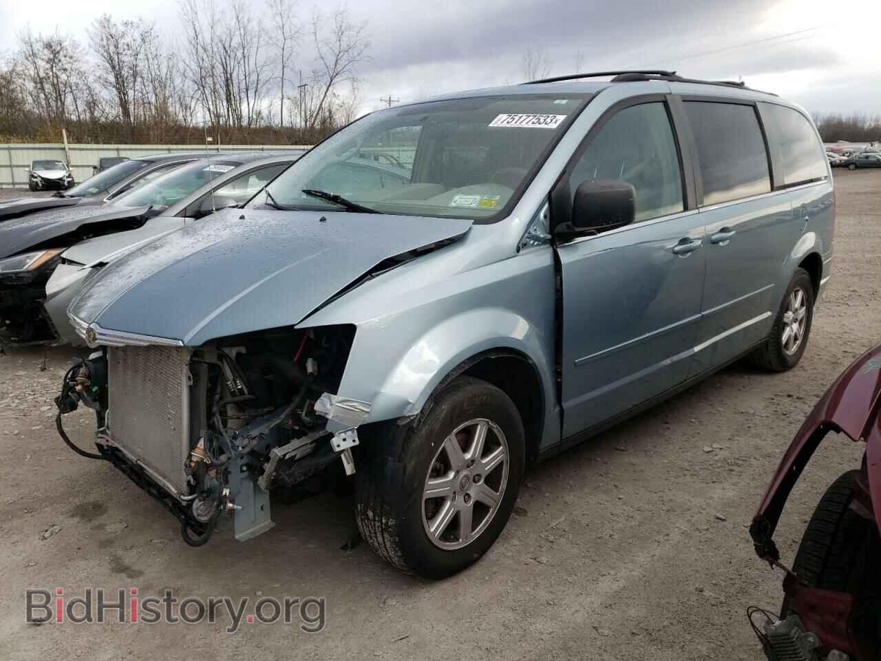 Photo 2A4RR2D11AR365767 - CHRYSLER MINIVAN 2010