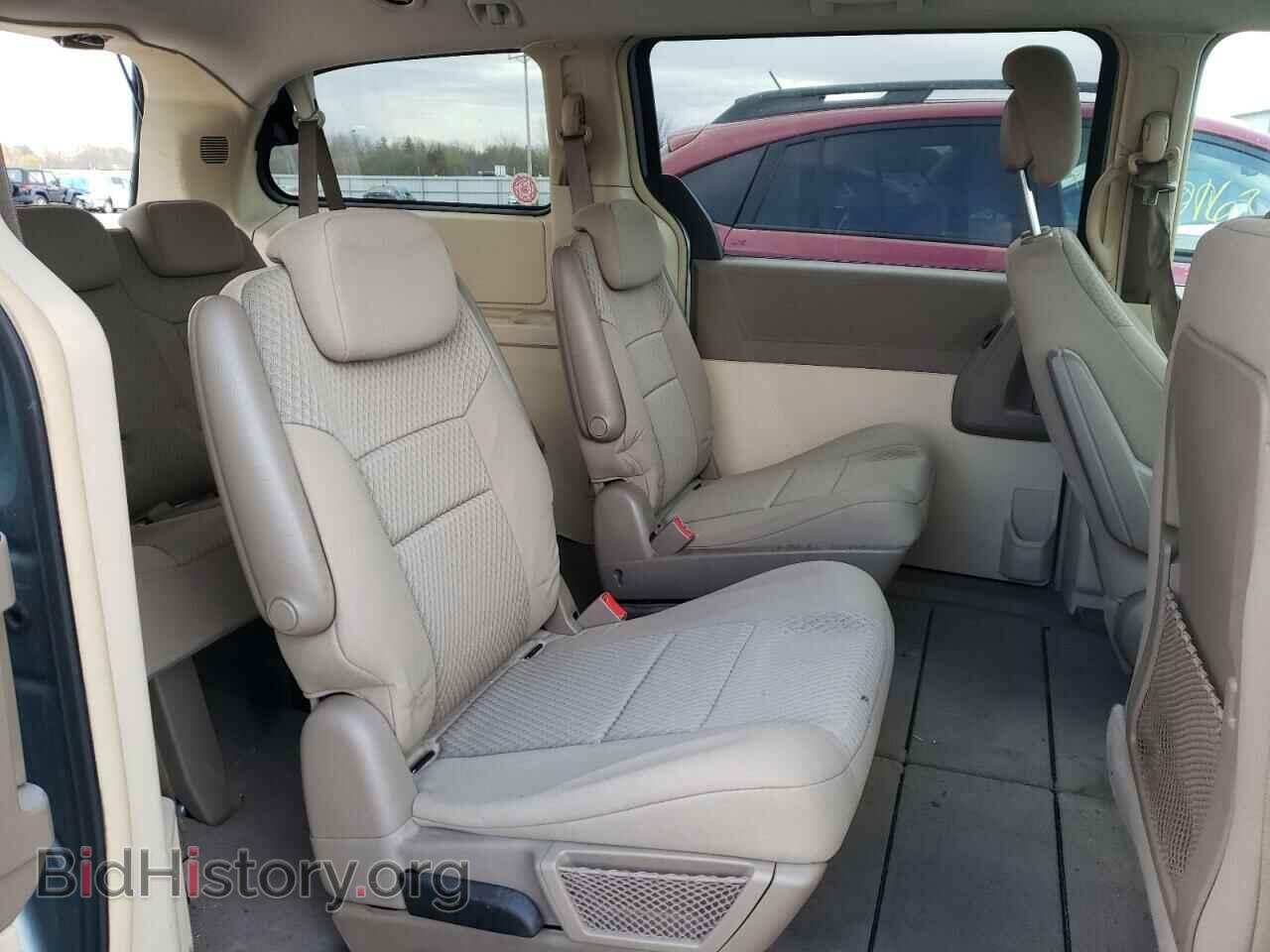2010 CHRYSLER MINIVAN - VIN: 2A4RR2D11AR365767 - Фото 11