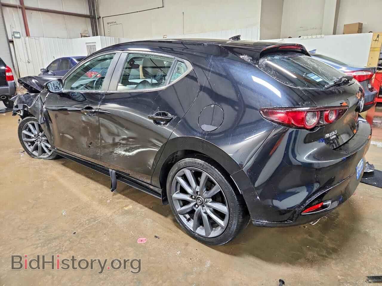 2019 MAZDA 3 - VIN: JM1BPBMM3K1123673 - Photo 2